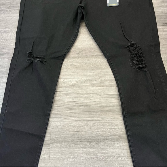 Good Counsel Men’s Plus Size 48WX34 Distressed Thurmond Taper Jeans Black - Picture 3 of 9